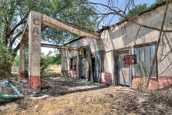 Cafe and Station For Sale