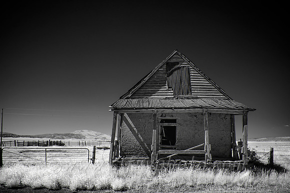 Building Unknown, Ocate, NM