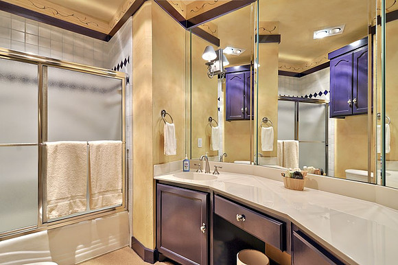 Upstairs Bath