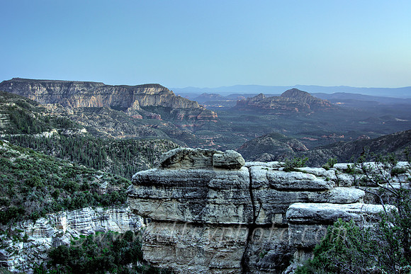 Sedona, Arizona canyon overlook
