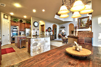 Breakfast to Kitchen and Family Room