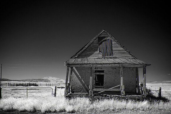 Building Unknown, Ocate, NM