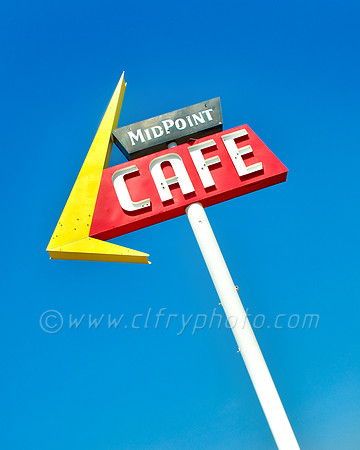 Midpoint Cafe