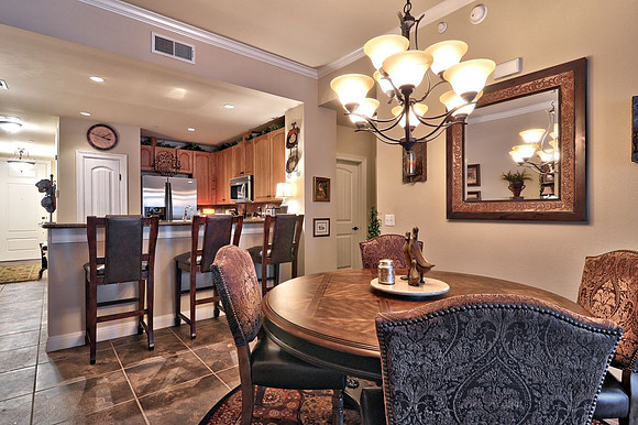 Dining to Kitchen